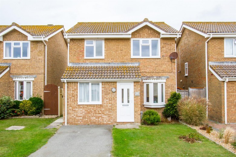 Click the photo for more details of Cricketfield Road, Seaford
