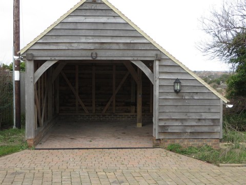 Click the photo for more details of Cliff Road, Seaford