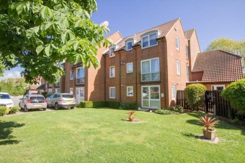 Click the photo for more details of Homeshore House, Sutton Road, Seaford
