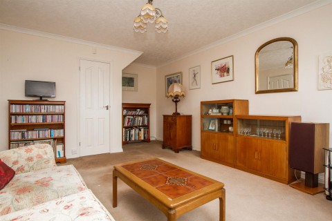 Click the photo for more details of Grand Avenue, Seaford