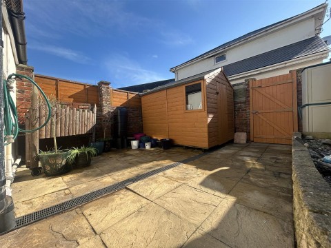 Click the photo for more details of Brooklyn Road, Seaford