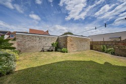 Images for 94 Claremont Road, Seaford