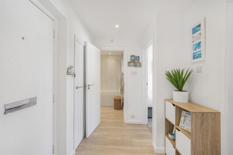 Images for 94 Claremont Road, Seaford