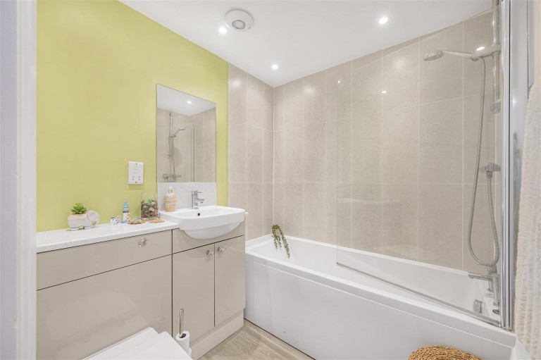Images for 94 Claremont Road, Seaford