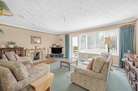 Click the photo for more details of Chesterton Avenue, Seaford