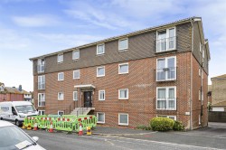 Images for 14 St. Johns Road, Seaford
