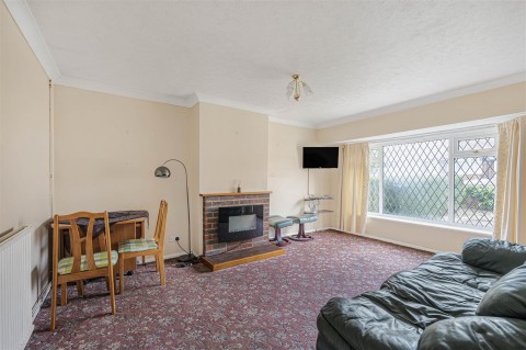 Click the photo for more details of Upper Chyngton Gardens, Seaford