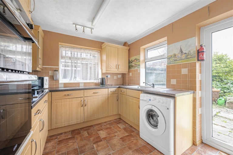 Images for Upper Chyngton Gardens, Seaford