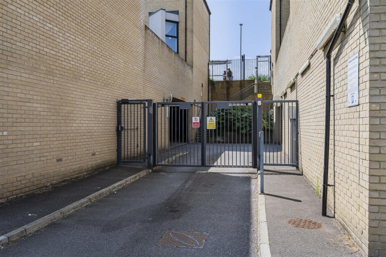 Images for Station Approach, Seaford