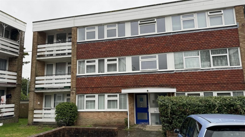 Click the photo for more details of Barcombe Close, Eastbourne