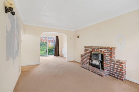 Click the photo for more details of Cricketfield Road, Seaford