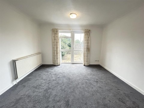 Click the photo for more details of College Road, Seaford