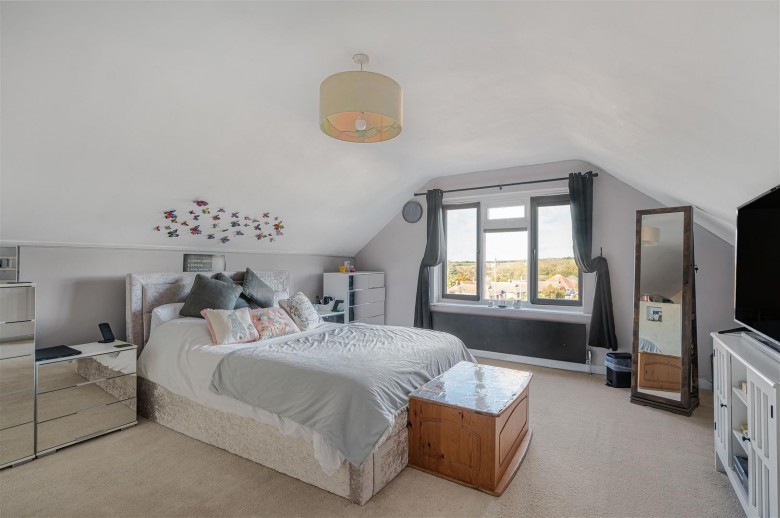 Click the photo for more details of Hillside Avenue, Seaford