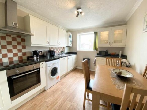 Click the photo for more details of St. Johns Road, Seaford