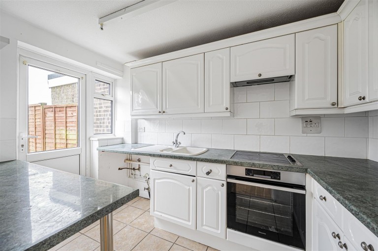 Images for Barn Rise, Seaford