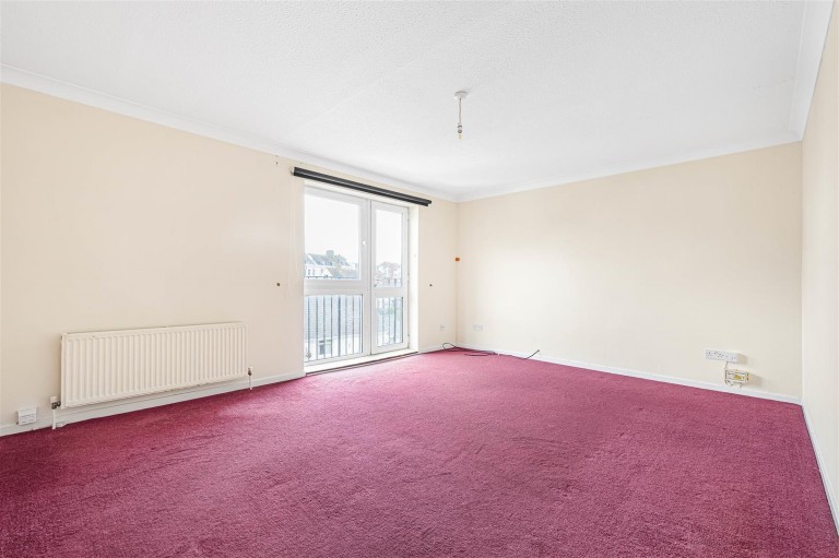 Images for 14 St. Johns Road, Seaford