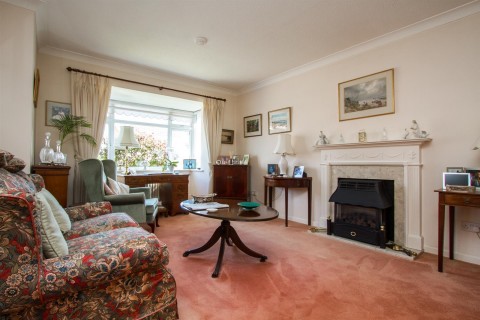 Click the photo for more details of North Way, Seaford