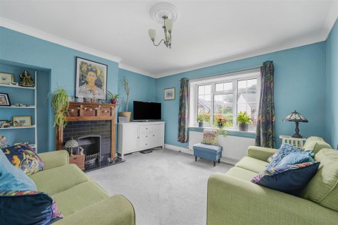 Click the photo for more details of Vale Road, Seaford