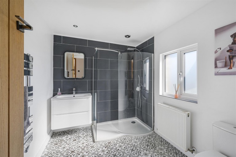 Images for Cresta Road, Newhaven