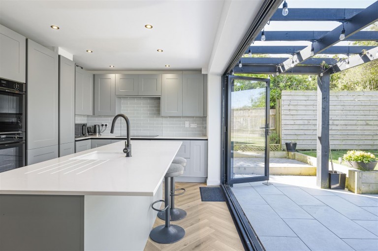 Images for Cresta Road, Newhaven