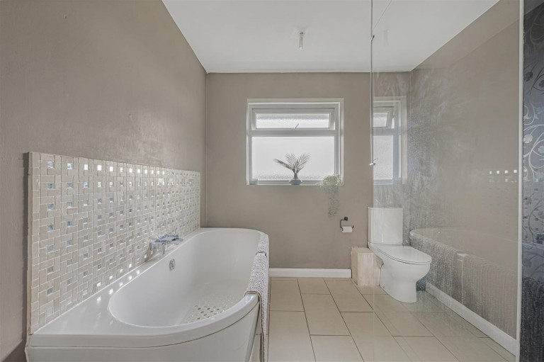 Images for Pinewood Close, Seaford
