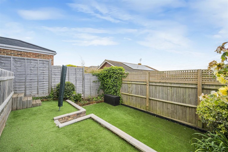 Images for Pinewood Close, Seaford