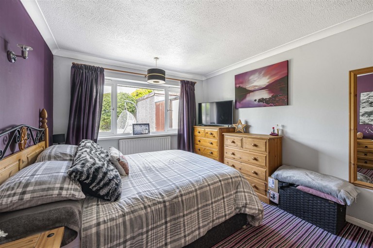 Images for Upper Chyngton Gardens, Seaford