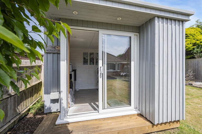 Images for Upper Chyngton Gardens, Seaford