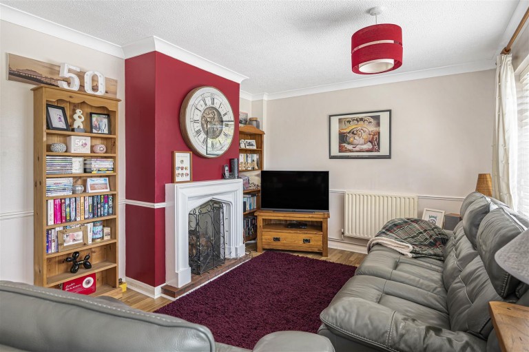 Images for Upper Chyngton Gardens, Seaford